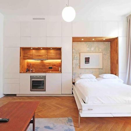 Smart Apt Mit Balkon Am Augarten Park Naehe Zentrum Вена Экстерьер фото